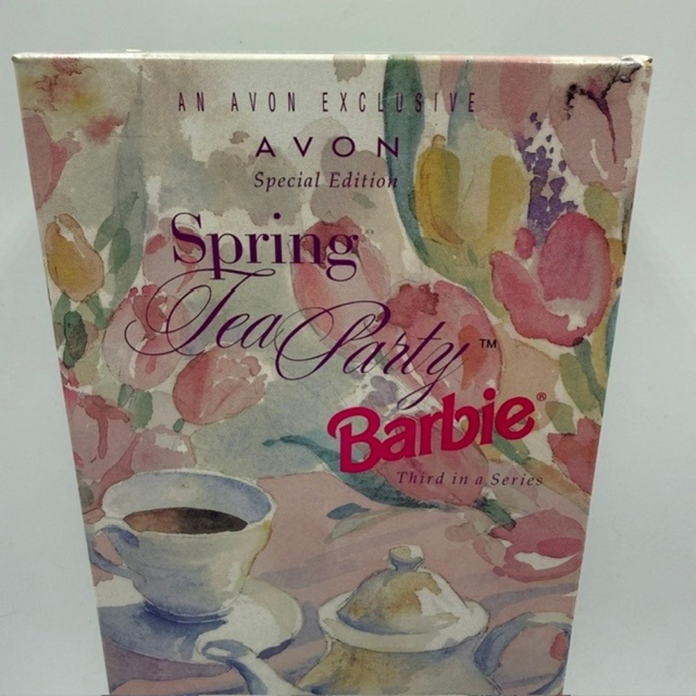 Avon Spring Tea Party Barbie Doll Special Edition 1997 Mattel 18656 Third Series - Picture 5 of 8